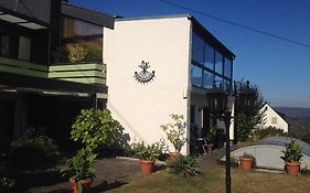 Ferienwohnung Sonnenuhr